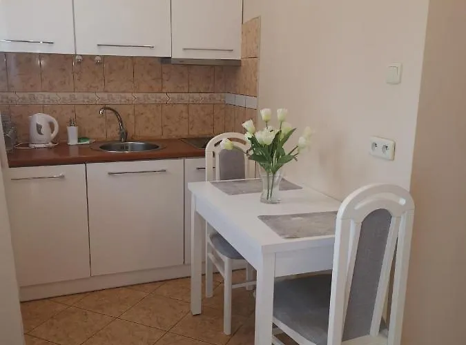 Spacerowa Z Balkonem Kolobrzeg