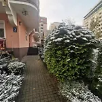 Spacerowa Z Balkonem Daire