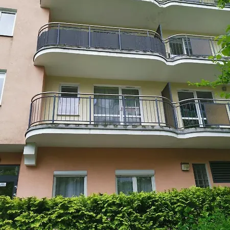 Spacerowa Z Balkonem Апартаменты Колобжег