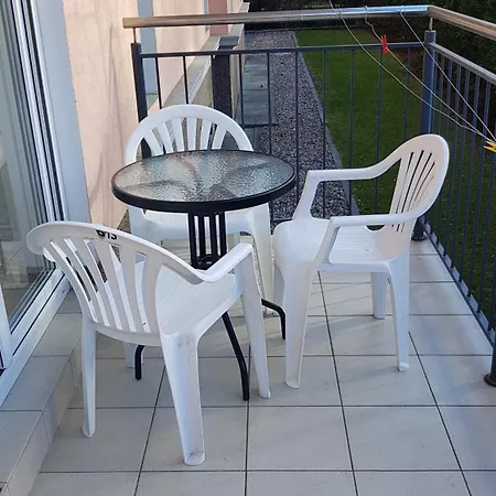 Appartamento Spacerowa Z Balkonem Kołobrzeg